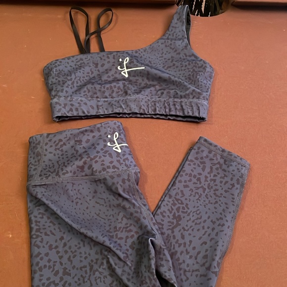 Workout set - Picture 5 of 5